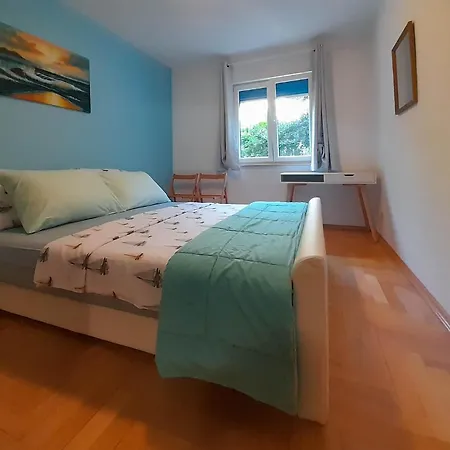 Lungomare Apartment Pula